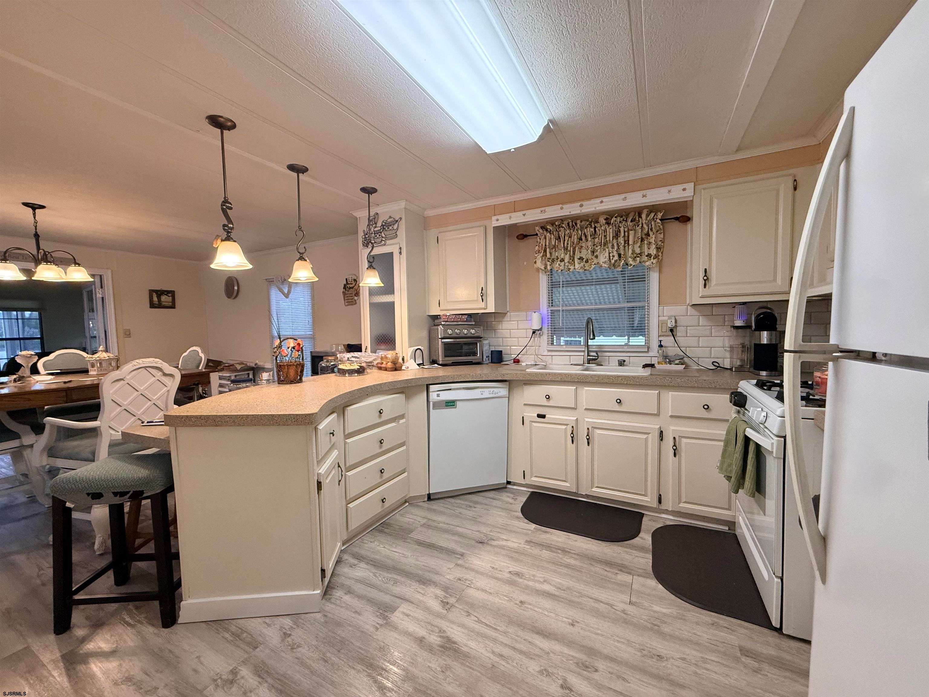 292 Mayflower Dr, Buena Vista Township, NJ 08310 photo