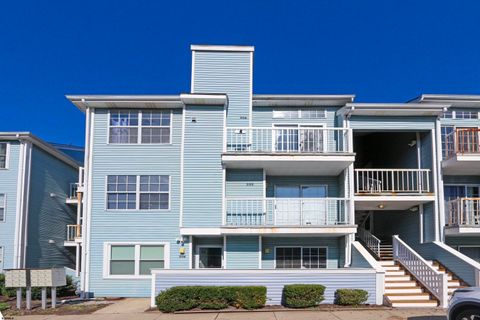 Condominium in Egg Harbor NJ 206 Heathercrof Heathercroft #206.jpg