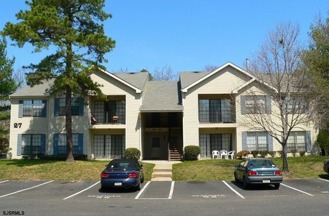 Condominium in Galloway Township NJ 66 Sussex Ln #66.jpg