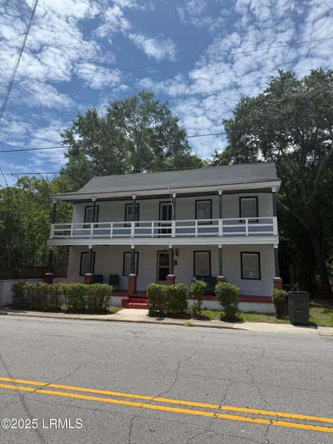  in Beaufort SC 706 Charles Street.jpg