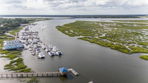  in Beaufort SC 81 B Sea Island Parkway.jpg