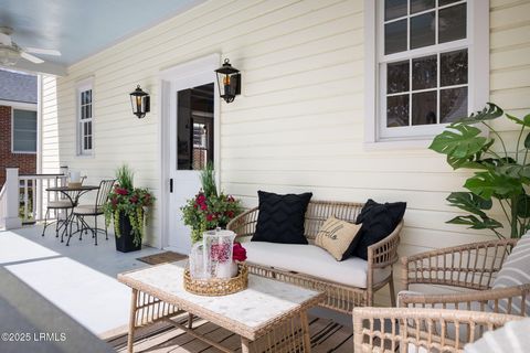 Single Family Residence in Beaufort SC 808 Washington Street 8.jpg
