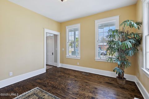 Single Family Residence in Beaufort SC 808 Washington Street 18.jpg