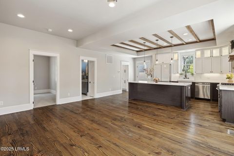 Single Family Residence in Beaufort SC 808 Washington Street 23.jpg