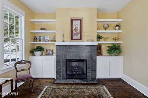 Single Family Residence in Beaufort SC 808 Washington Street 17.jpg