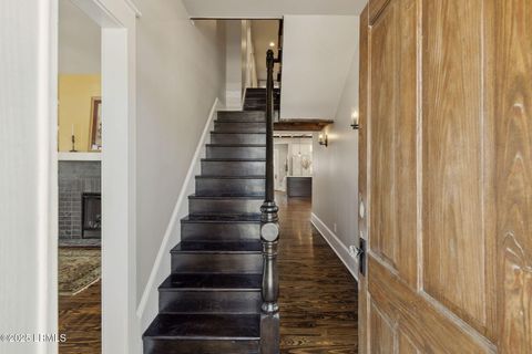 Single Family Residence in Beaufort SC 808 Washington Street 15.jpg