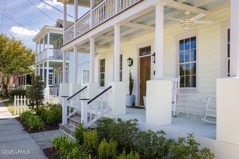 Single Family Residence in Beaufort SC 808 Washington Street 2.jpg