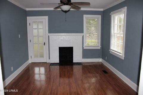 Single Family Residence in Hampton SC 402 Schley Street 3.jpg