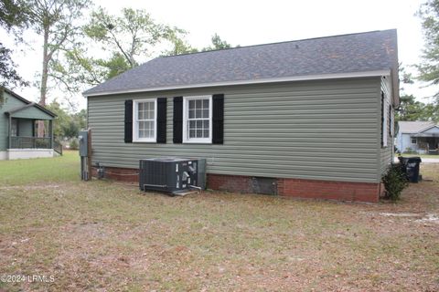 Single Family Residence in Hampton SC 402 Schley Street 14.jpg