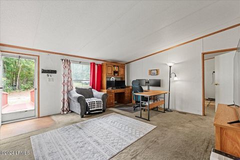 Mobile Home in Ridgeland SC 380 Langfordville Road 3.jpg