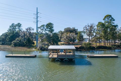 Single Family Residence in Beaufort SC 1122 Salty Hammock Court 27.jpg