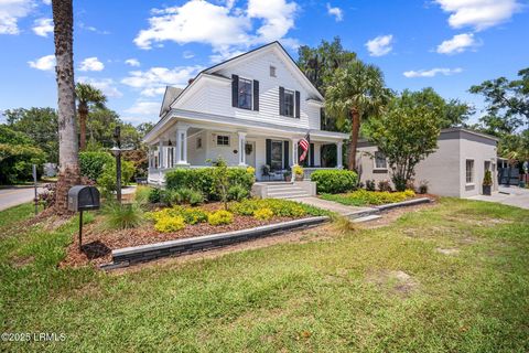Single Family Residence in Beaufort SC 1215 Prince Street.jpg