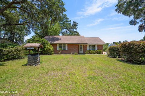 Single Family Residence in Beaufort SC 13005 Gail Street.jpg