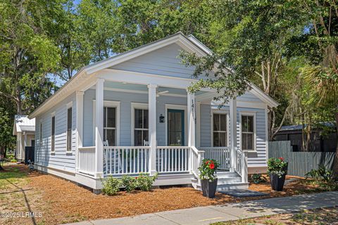 Single Family Residence in Beaufort SC 1411 Duke Street 1.jpg