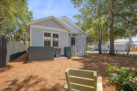 Single Family Residence in Beaufort SC 1411 Duke Street 27.jpg