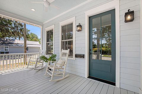 Single Family Residence in Beaufort SC 1411 Duke Street 3.jpg