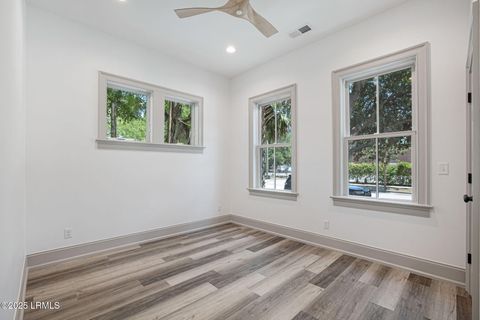 Single Family Residence in Beaufort SC 1411 Duke Street 22.jpg