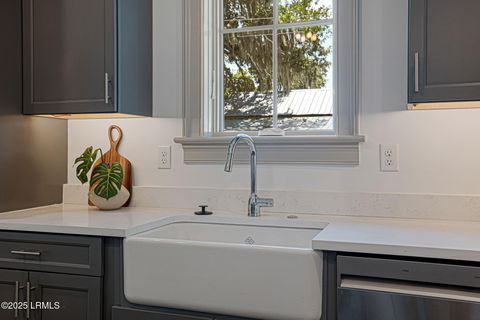 Single Family Residence in Beaufort SC 1411 Duke Street 13.jpg