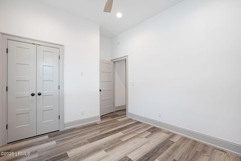 Single Family Residence in Beaufort SC 1411 Duke Street 23.jpg