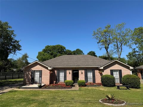 Single Family Residence in Montgomery AL 501 Deerfield Drive.jpg