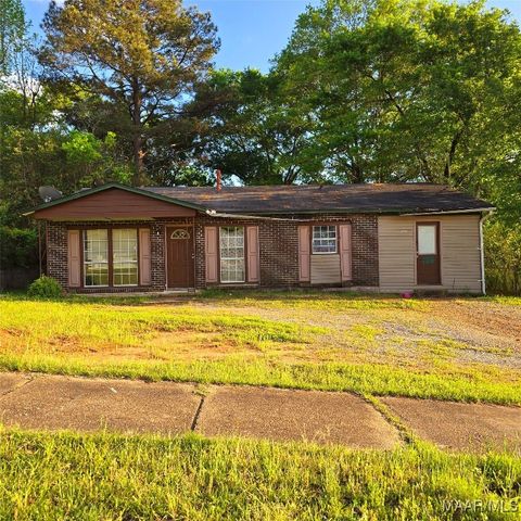 Single Family Residence in Montgomery AL 1616 Yarbrough Street.jpg