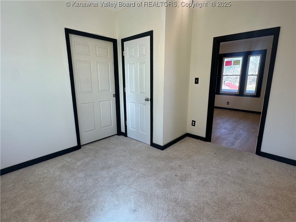 Single Family Residence in Charleston WV 850 Springdale Drive 6.jpg