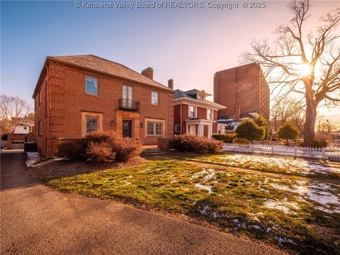 Single Family Residence in Charleston WV 1526 Kanawha Boulevard.jpg