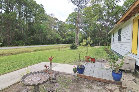 Single Family Residence in St Augustine FL 561 Tart Rd.jpg