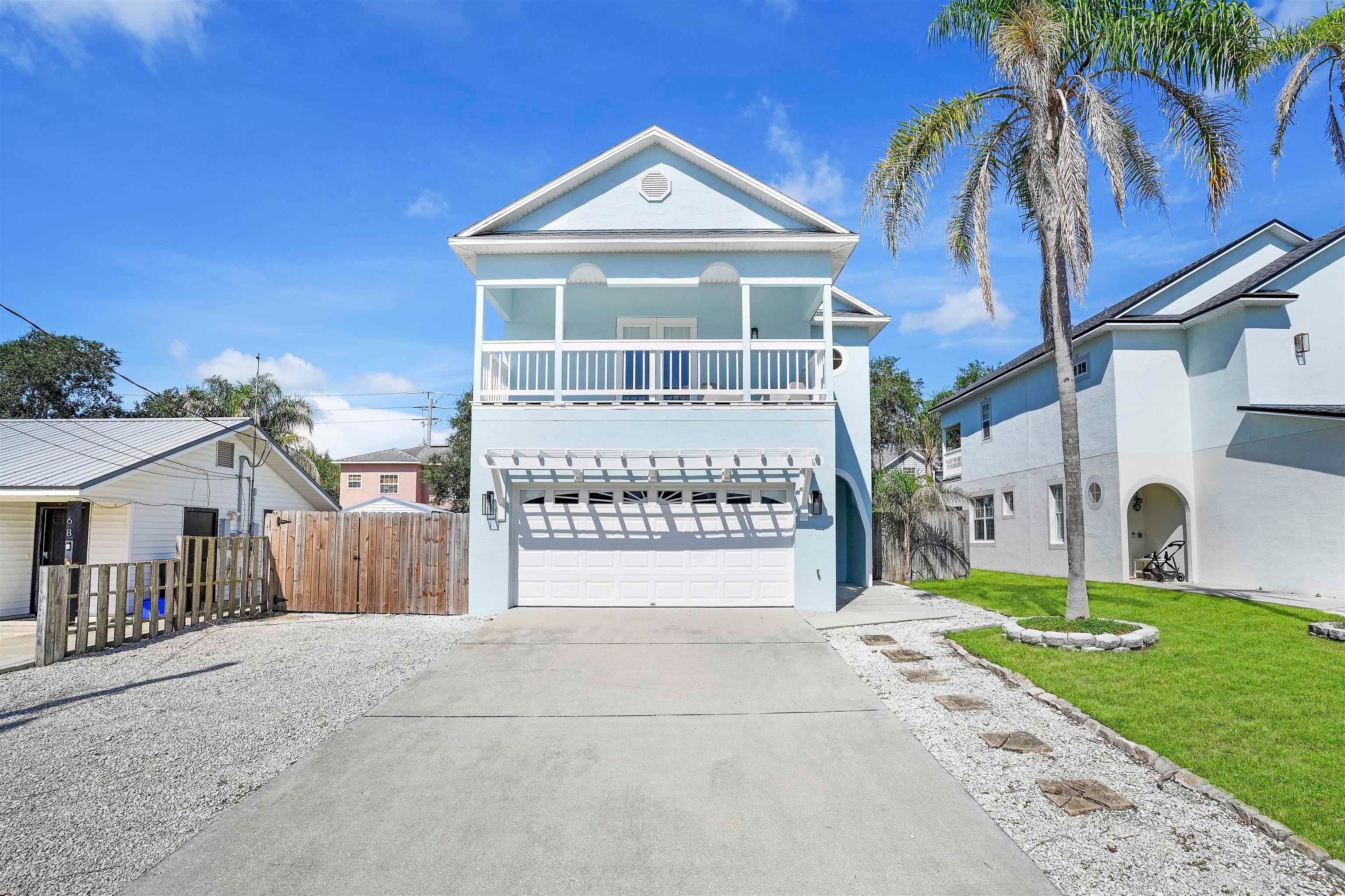 4 Lisbon St, St Augustine Beach, FL 32080