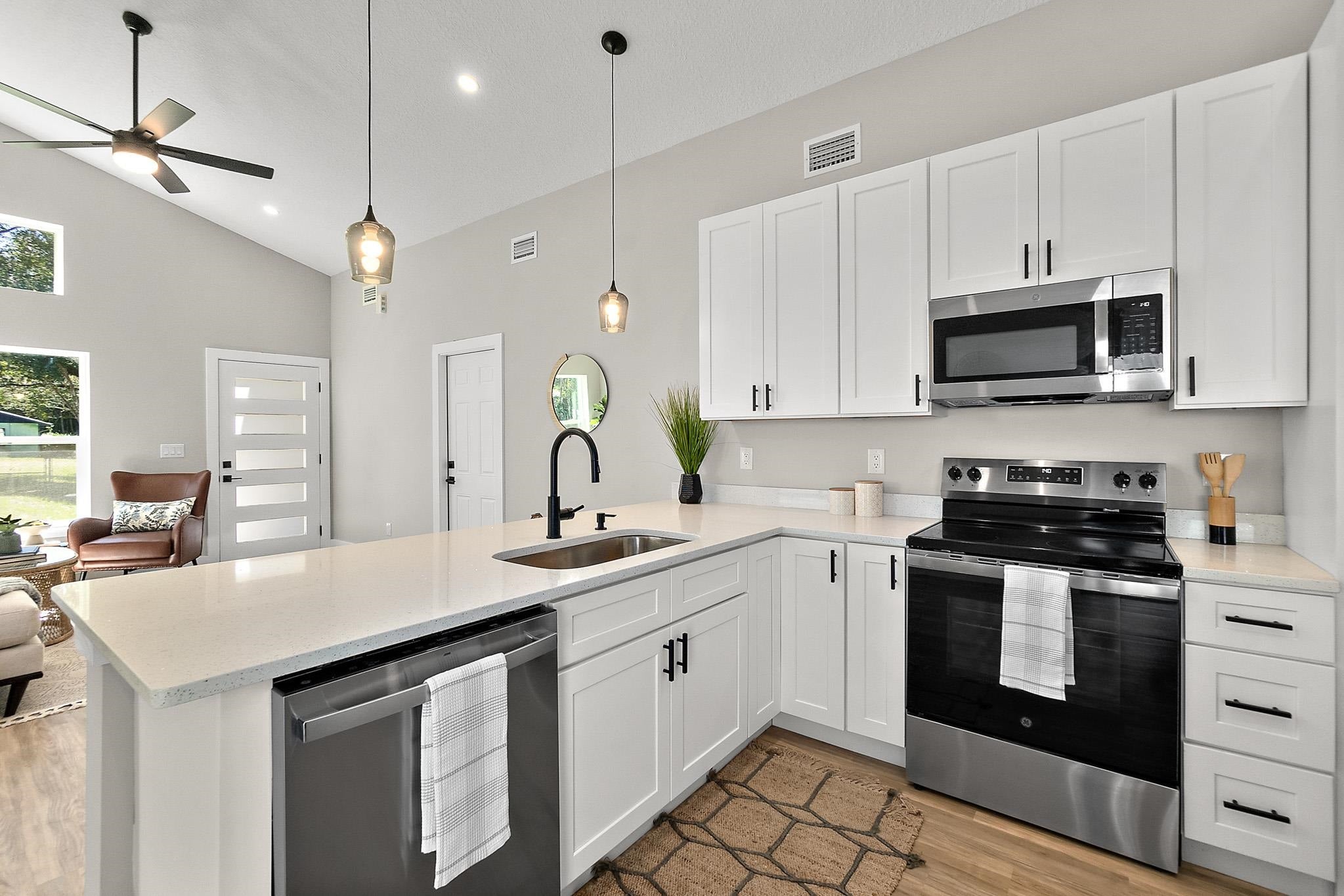 816 W 9 St, Saint Augustine, FL 32084 photo