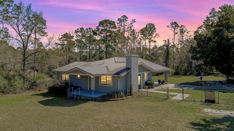 Single Family Residence in GLEN SAINT MARY FL 11519 W Confederate Drive.jpg