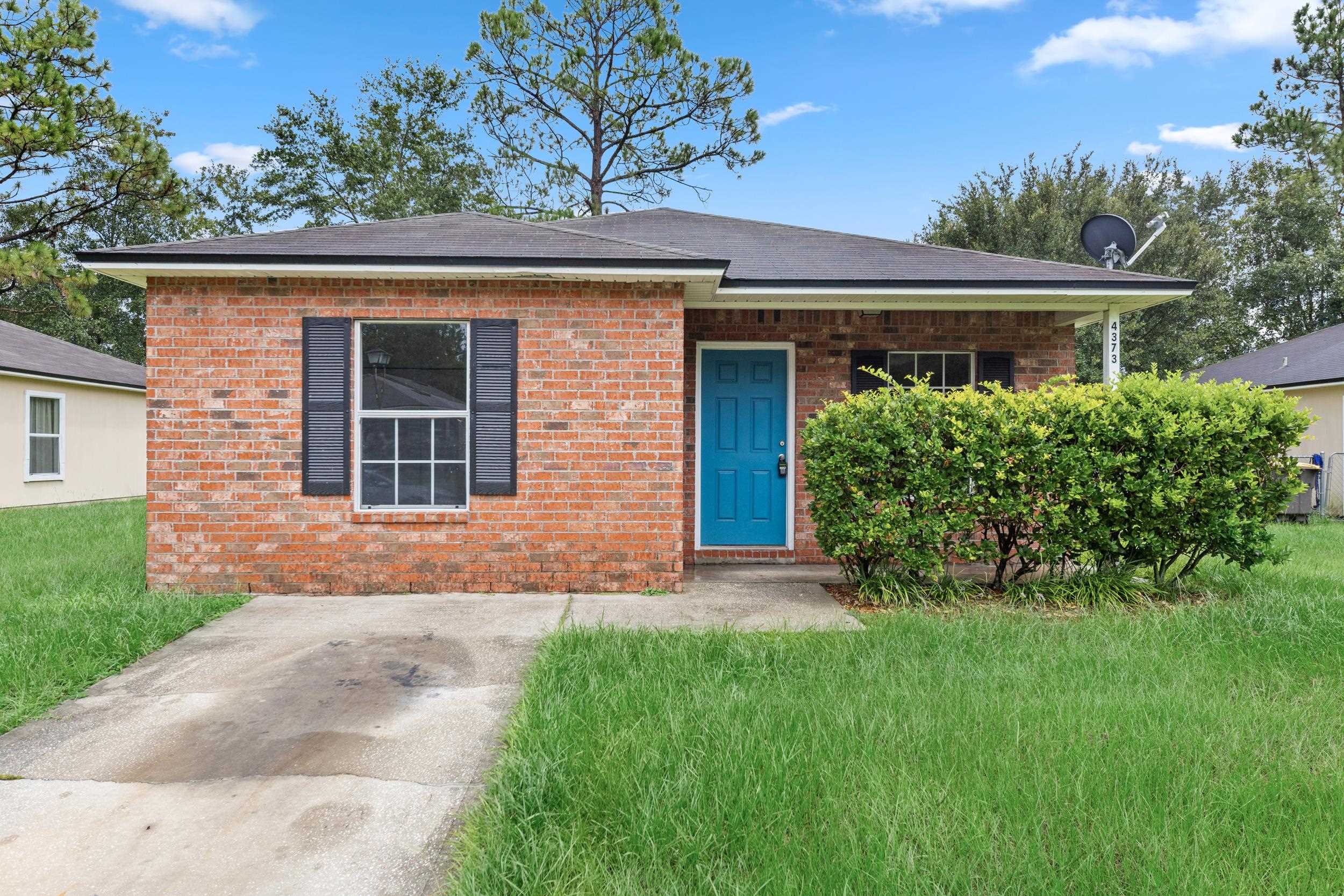 4373 Melissa Ct, Jacksonville, FL 32210