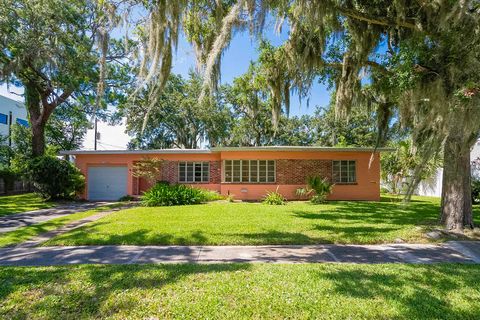 Single Family Residence in St Augustine FL 4 Court Louise.jpg