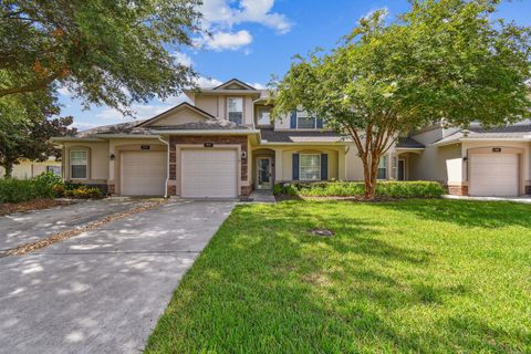 Townhouse in St Augustine FL 577 Wooded Crossing Cir.jpg