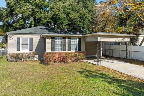 Single Family Residence in Jacksonville FL 4523 Delta Ave.jpg