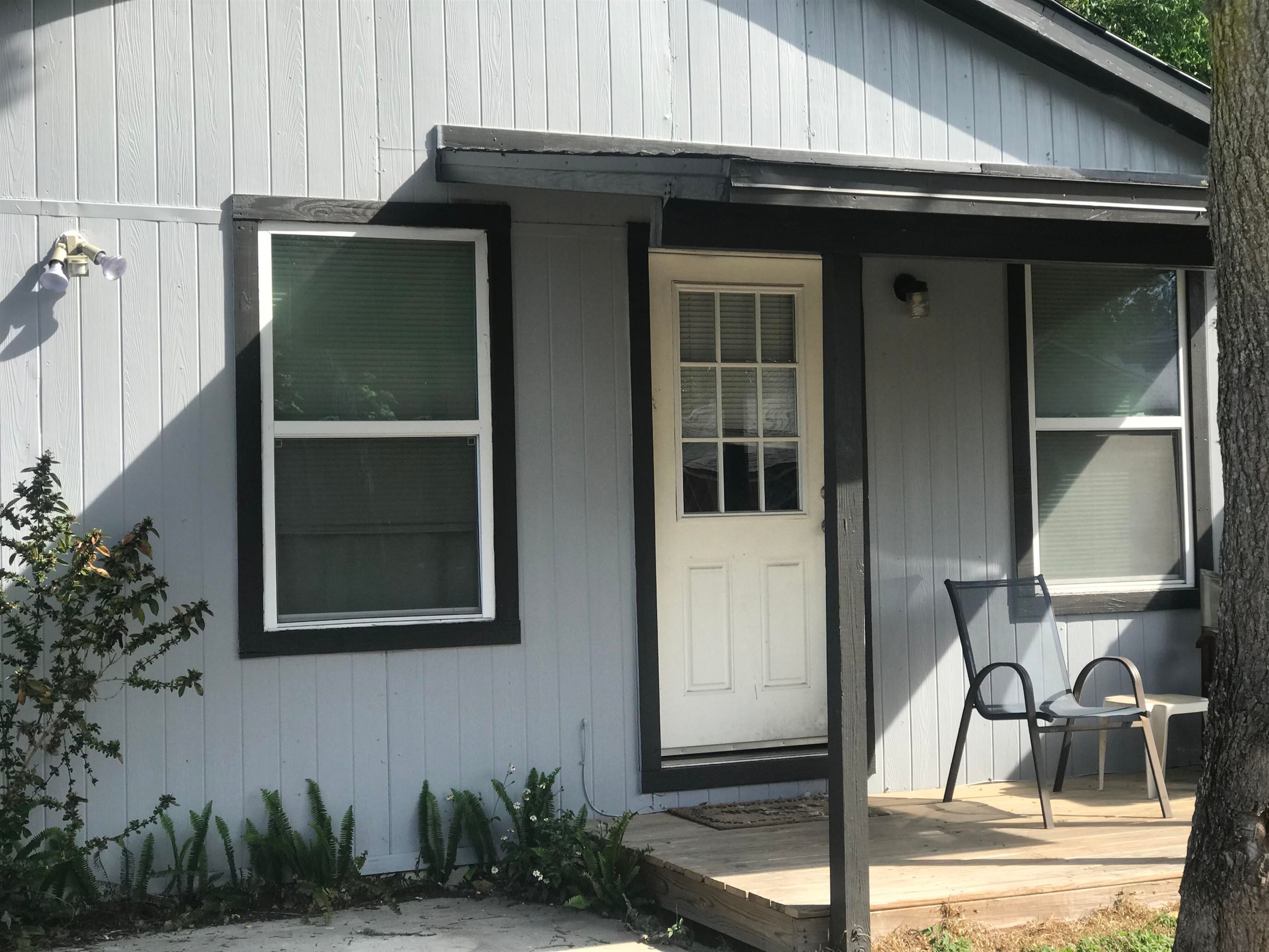 42 Whitney St, Saint Augustine, FL 32084