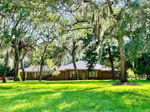 Single Family Residence in St Augustine FL 3664 Crazy Horse Trail.jpg