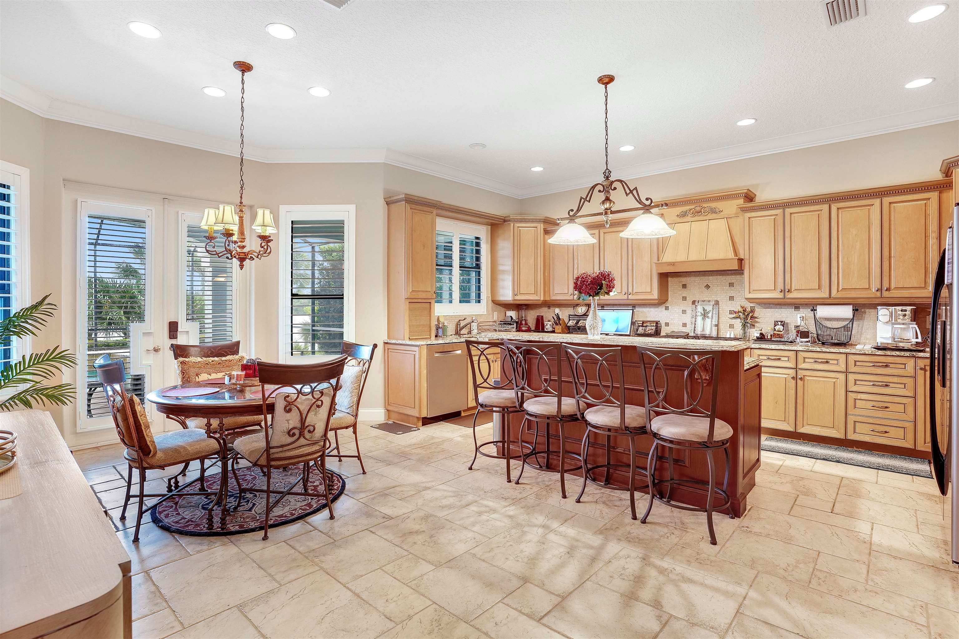 28 Emerald Lake Dr, Palm Coast, FL 32137 photo