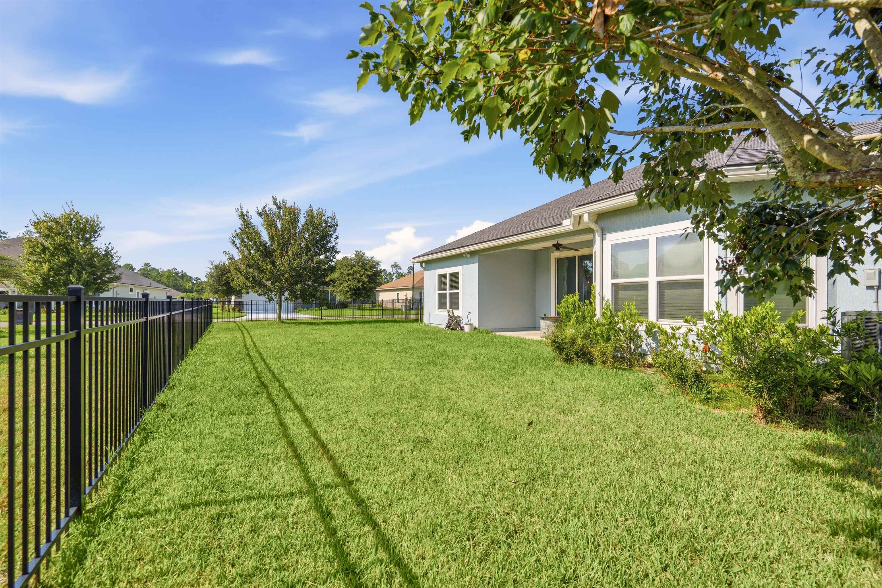 223 Meadow Crossing Dr, Saint Augustine, FL 32086 photo