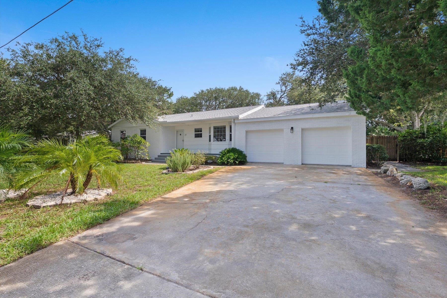 25 Linda Mar Dr, Saint Augustine, FL 32080 photo