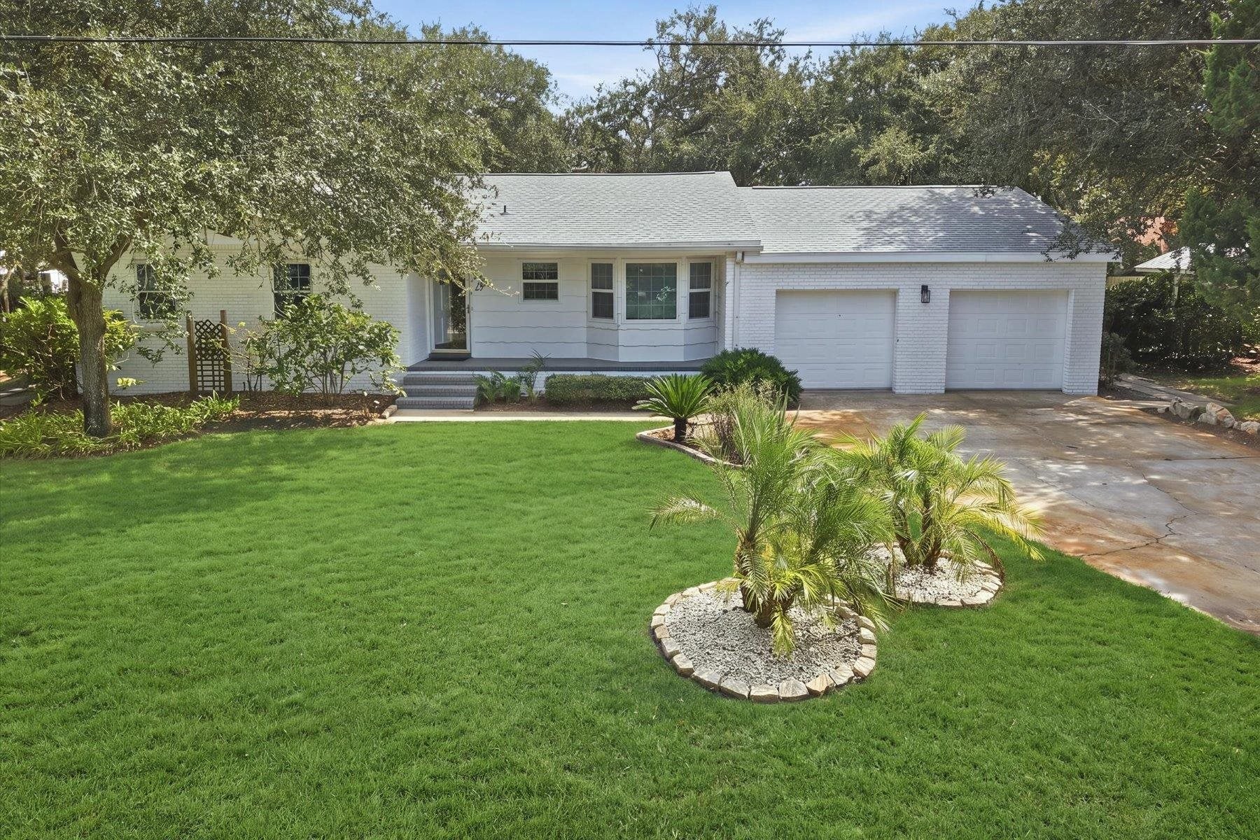 25 Linda Mar Dr, Saint Augustine, FL 32080 photo