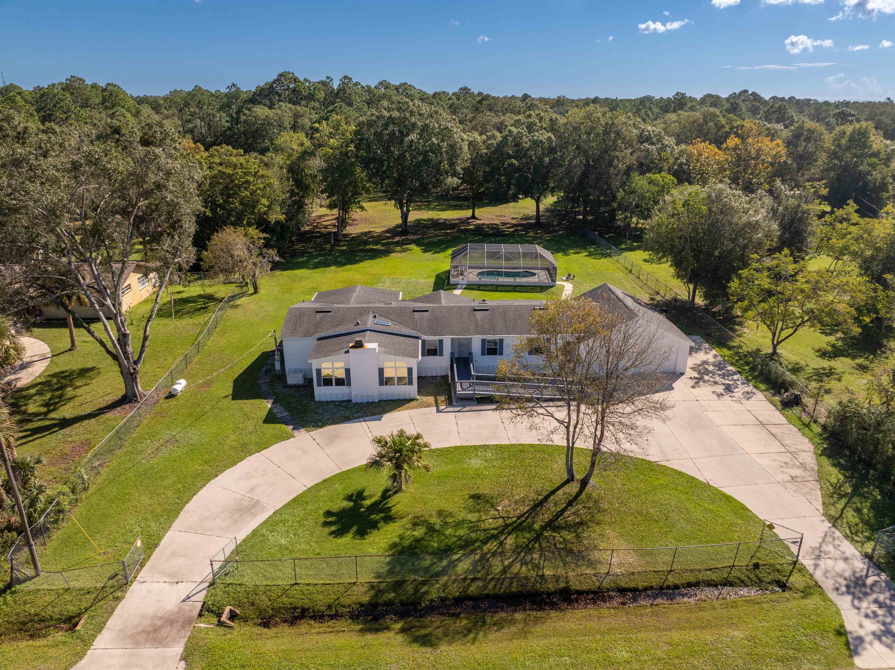 331 Circle Dr, Saint Augustine, FL 32084
