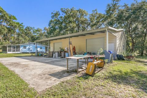 Single Family Residence in Florahome FL 112 Holly Drive.jpg