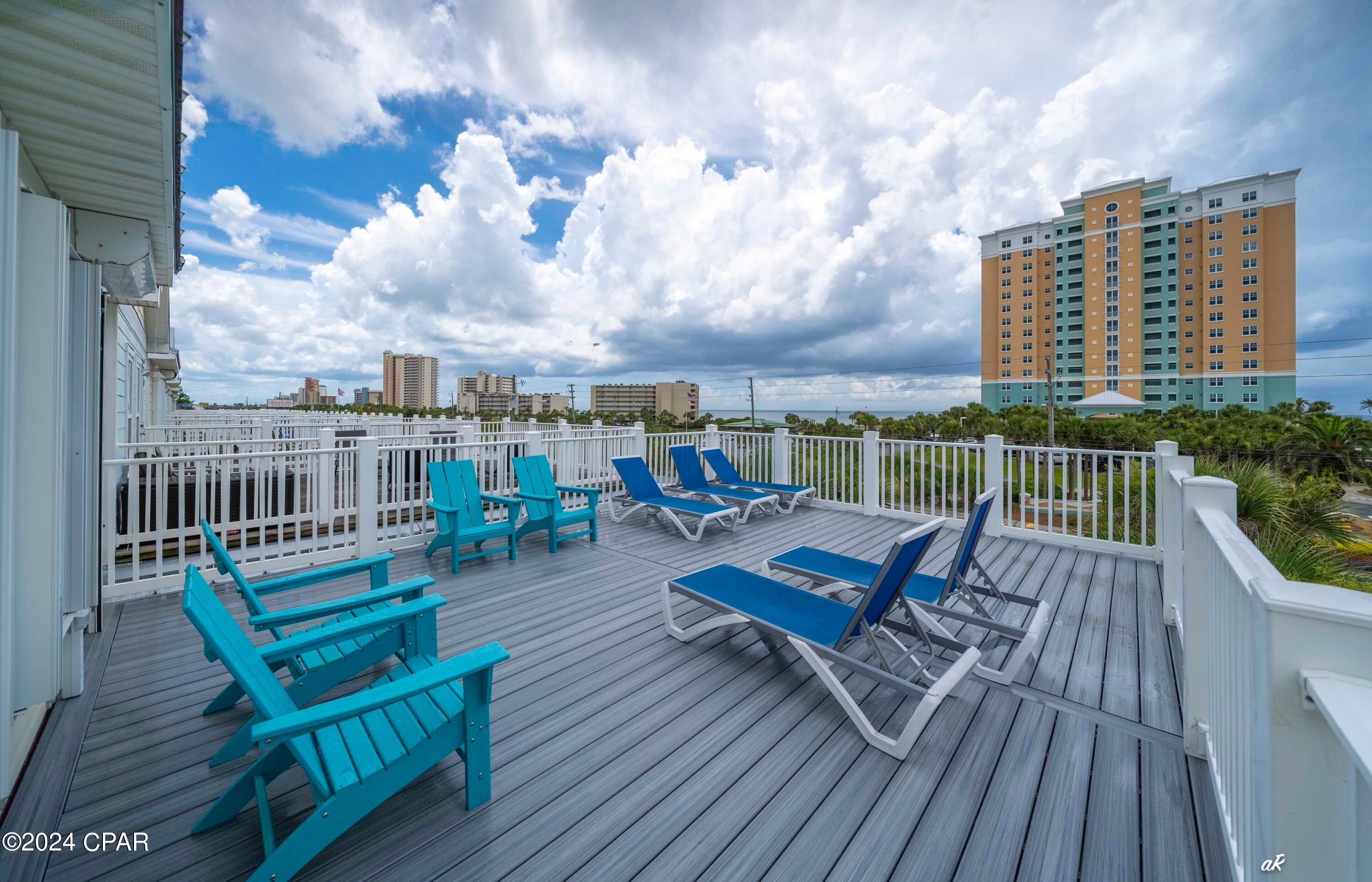 7428 Thomas Dr, Panama City Beach, FL 32408 photo