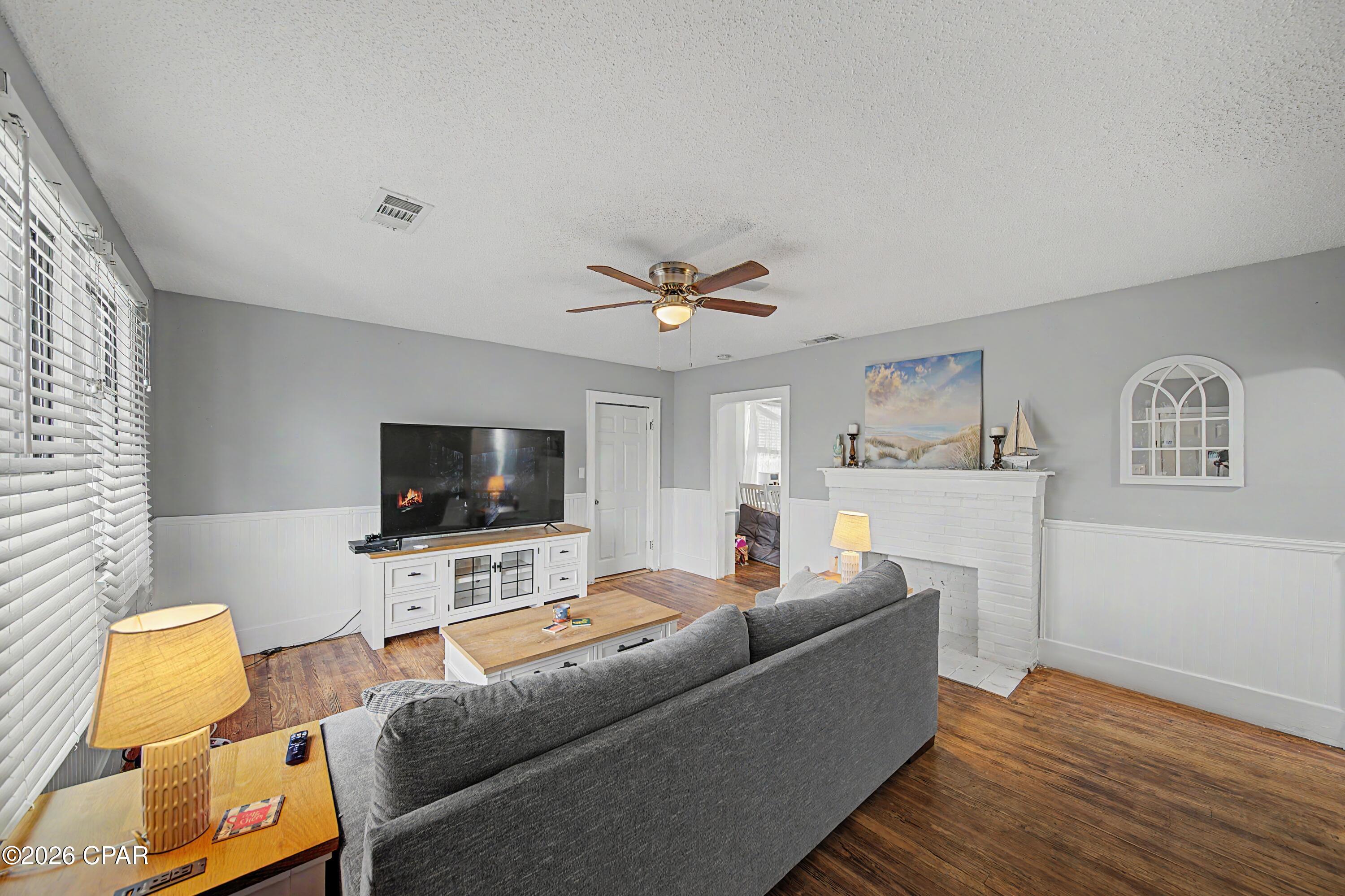 408 N Macarthur Ave, Panama City, FL 32401 photo