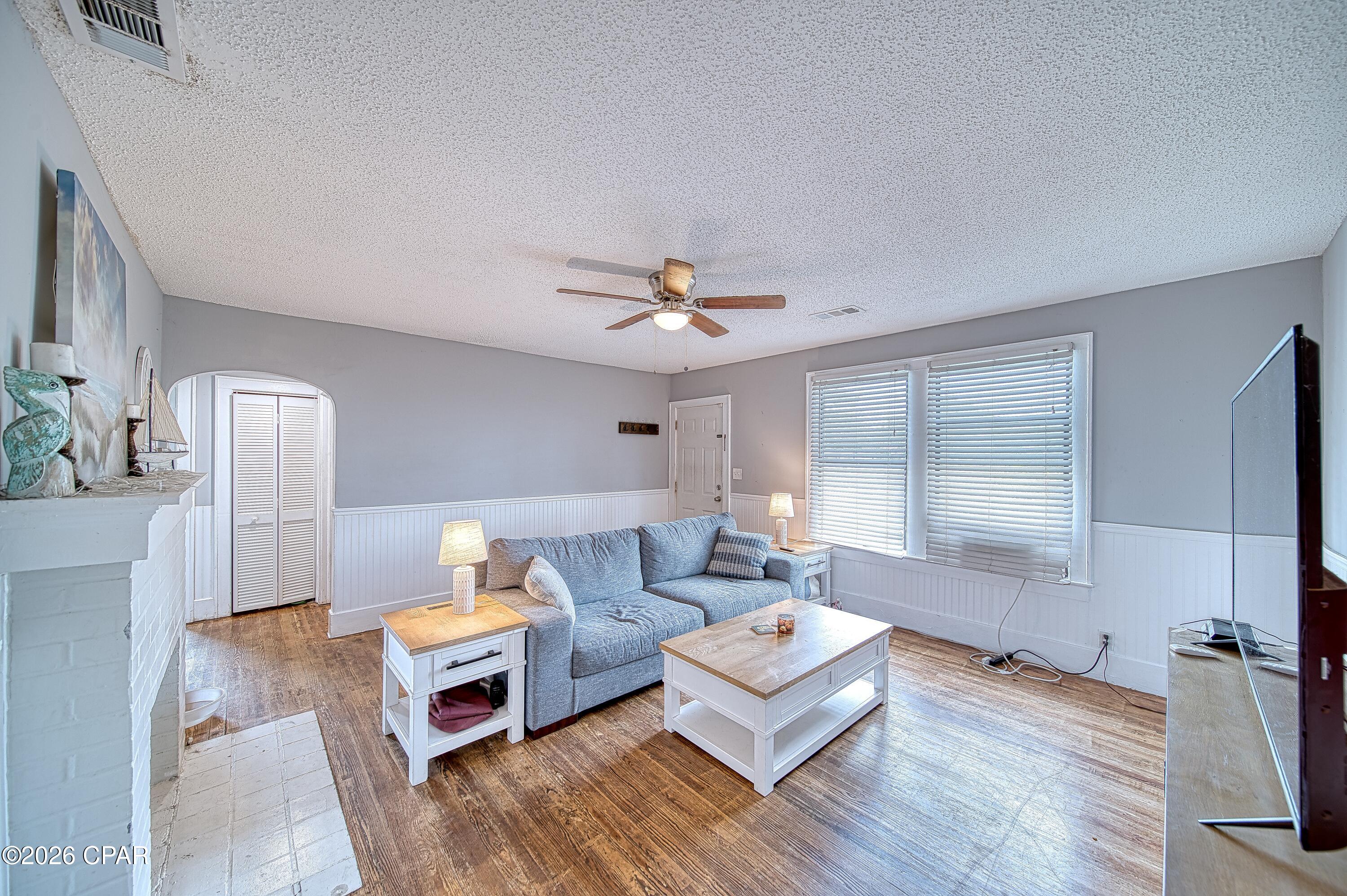 408 N Macarthur Ave, Panama City, FL 32401 photo