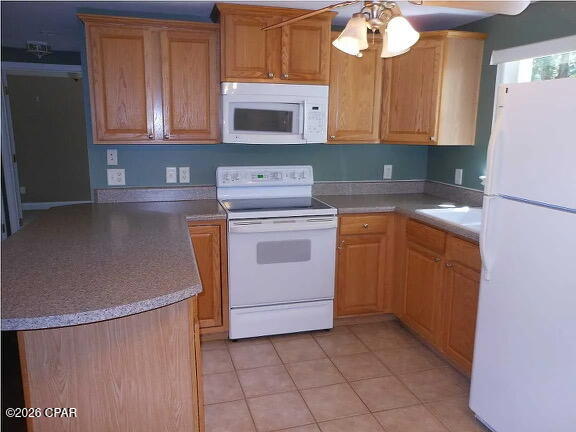 319 Harden Cir, Wewahitchka, FL 32465 photo