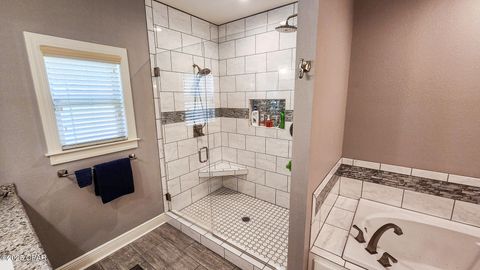 Single Family Residence in Sneads FL 7526 Weddington Road 19.jpg