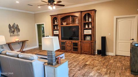 Single Family Residence in Sneads FL 7526 Weddington Road 5.jpg