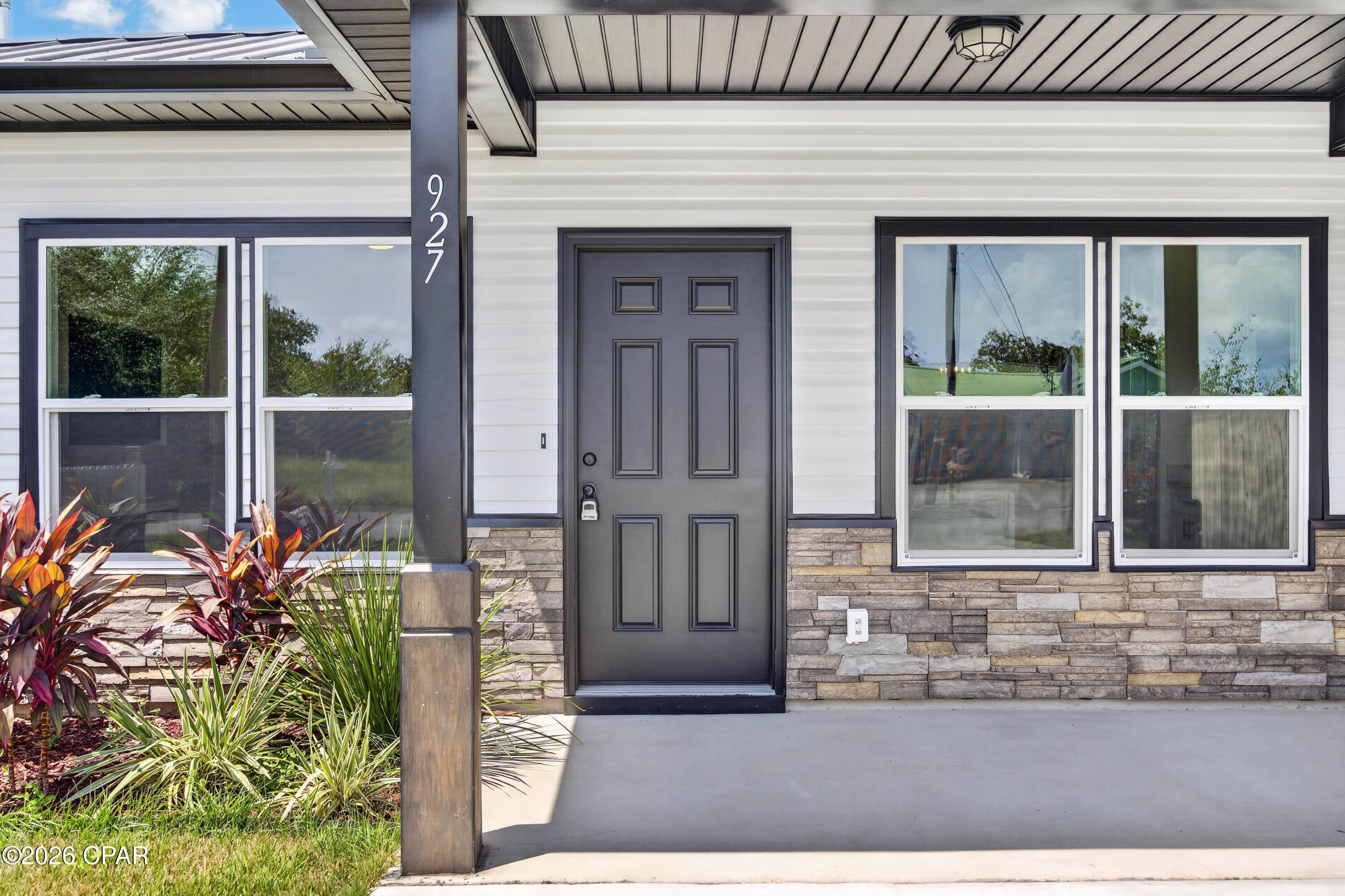 927 Spring Ave, Panama City, FL 32401 photo